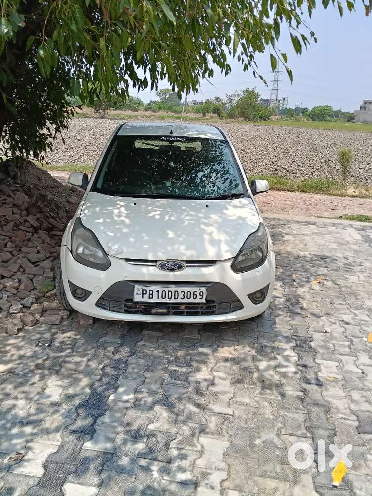 Ford Figo 2011 Diesel 147000 Km Driven