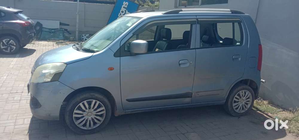 Maruti Suzuki Wagon R Vxi, 2012, Petrol
