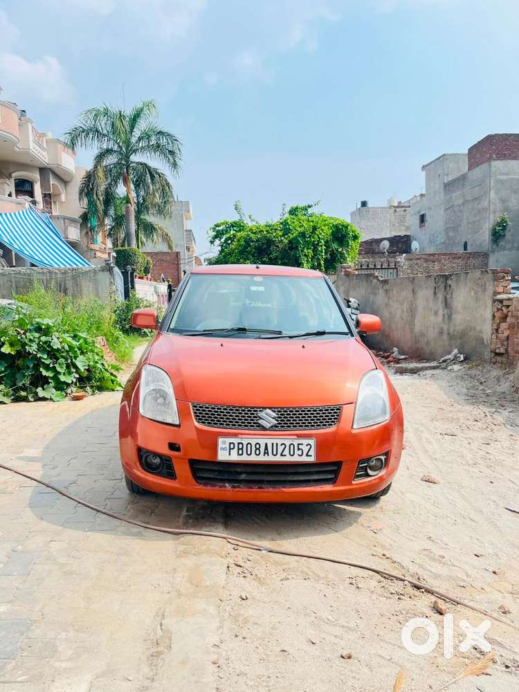 Maruti Suzuki Swift 1.3 Vxi, 2005, Petrol