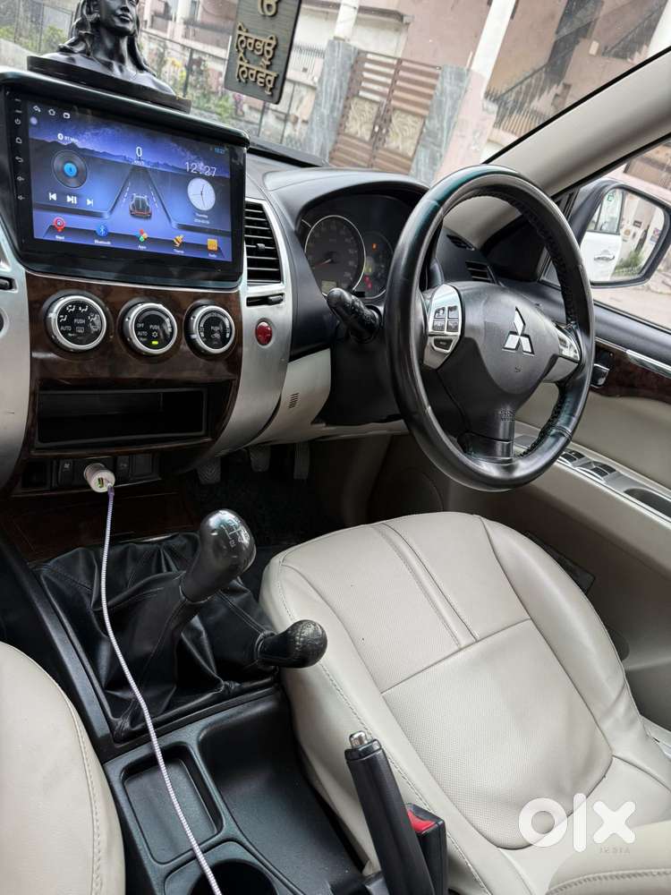 Mitsubishi Pajero Sport Limited Edition, 2014, Diesel
