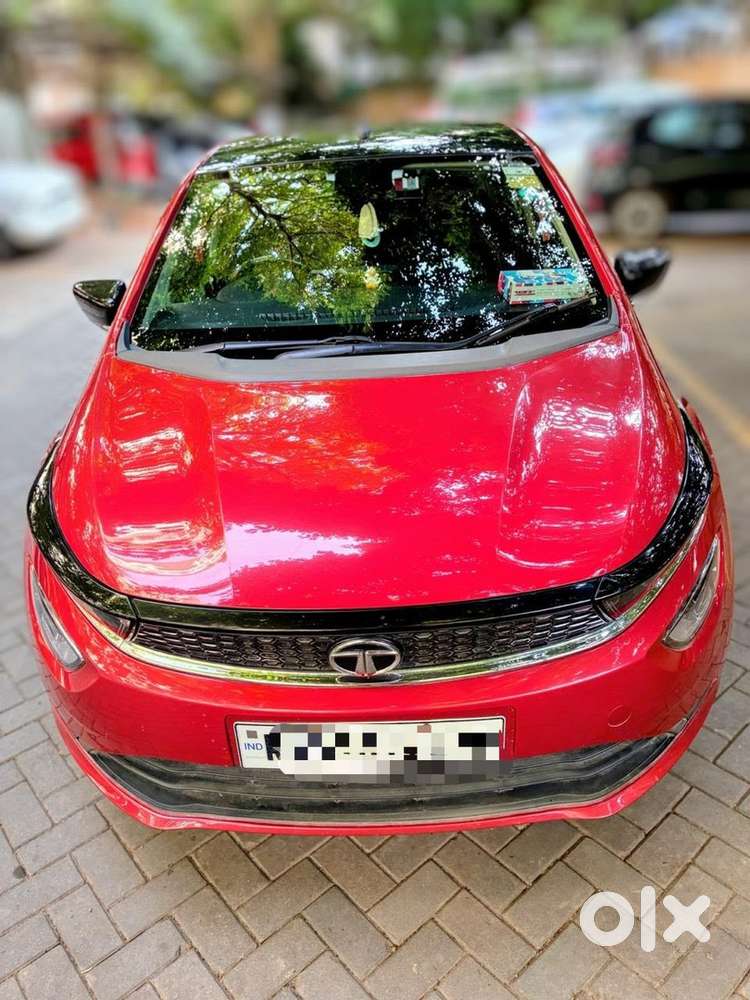 Tata Altroz Petrol 2023
