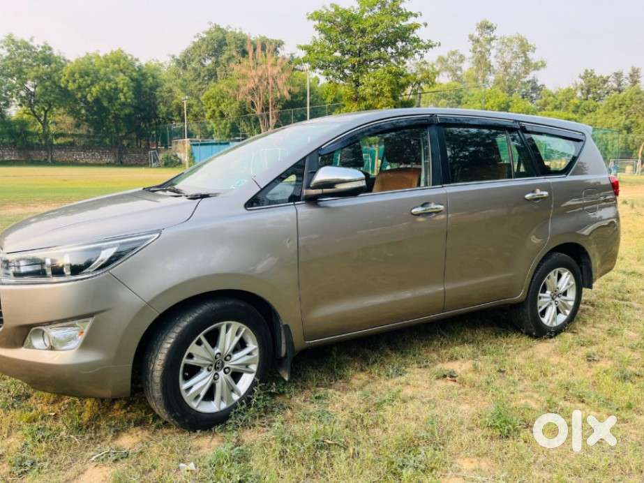Toyota Innova Crysta 2.8 Z, 2016, Diesel