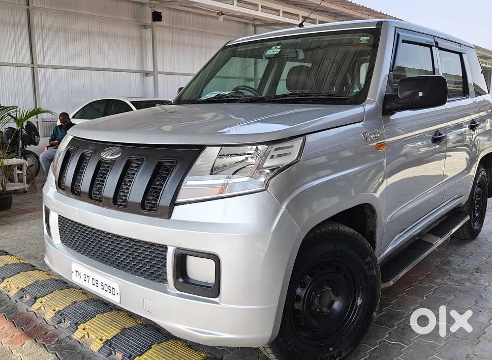 Mahindra Tuv 300 T4 Plus, 2016