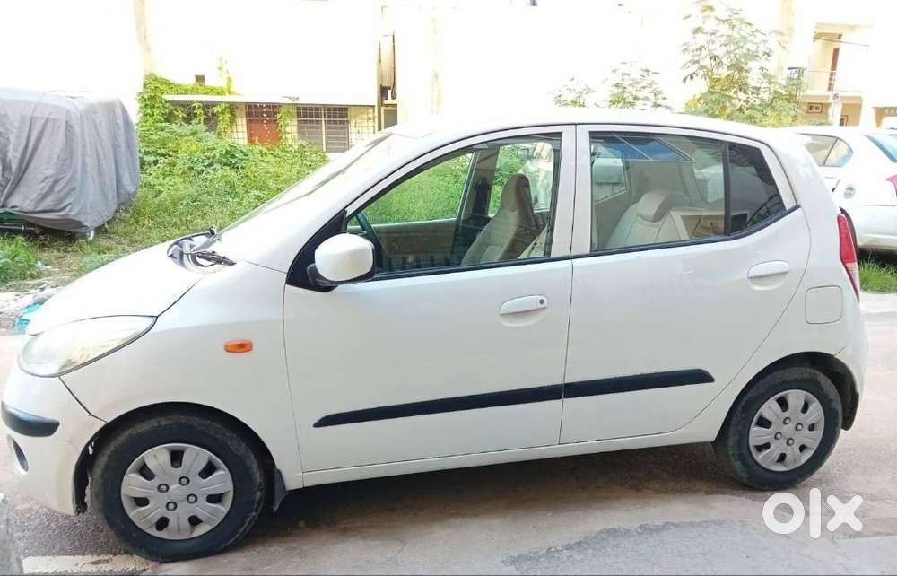 I10 Dr.lady Driven 2009 1st Owner Guniene Kms