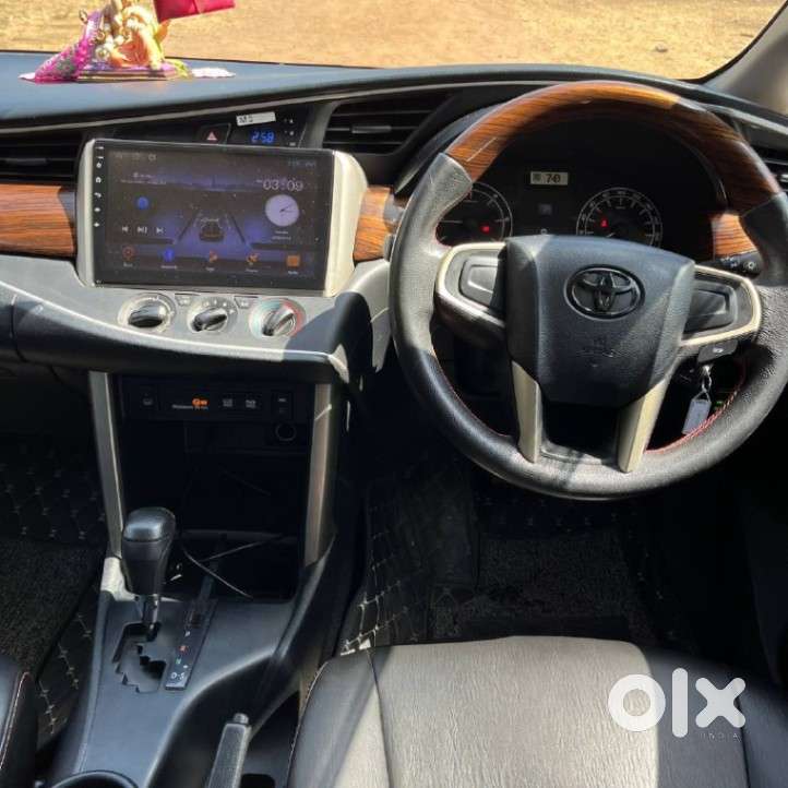 Toyota Innova Crysta 2.8 Gx At 7 Str, 2017, Diesel