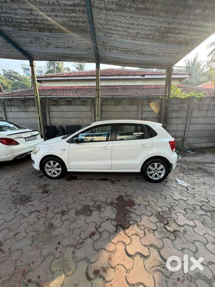 Volkswagen Polo Petrol Manual 2010
