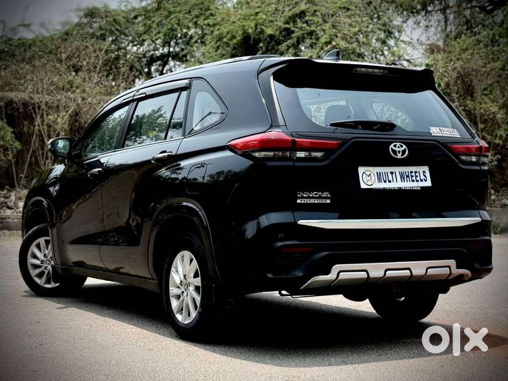 Toyota Innova Hycross Gx (o), 2024, Petrol
