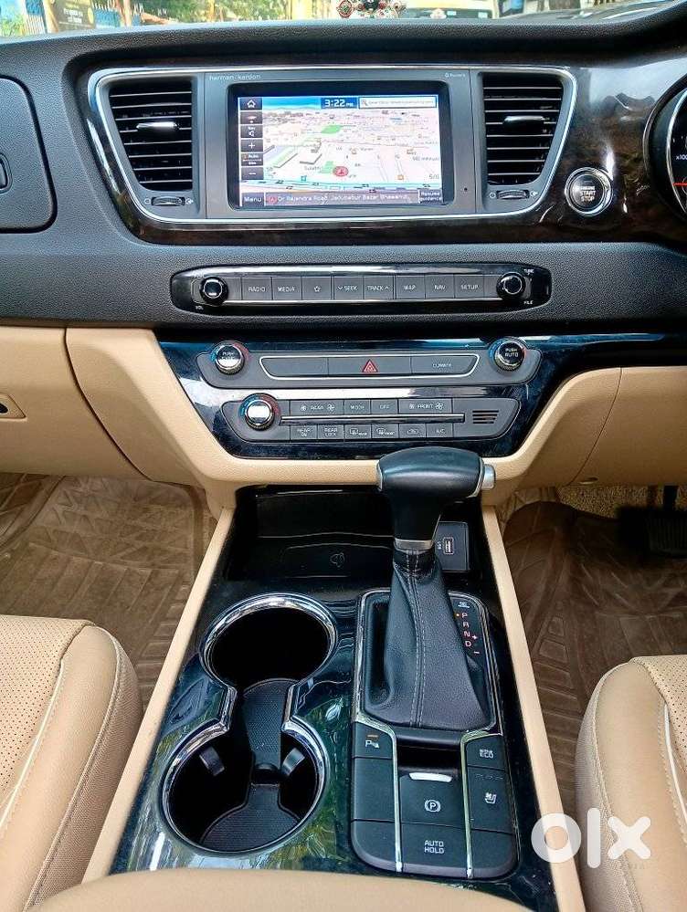 Kia Carnival Limousine Plus 7 Str, 2021, Diesel