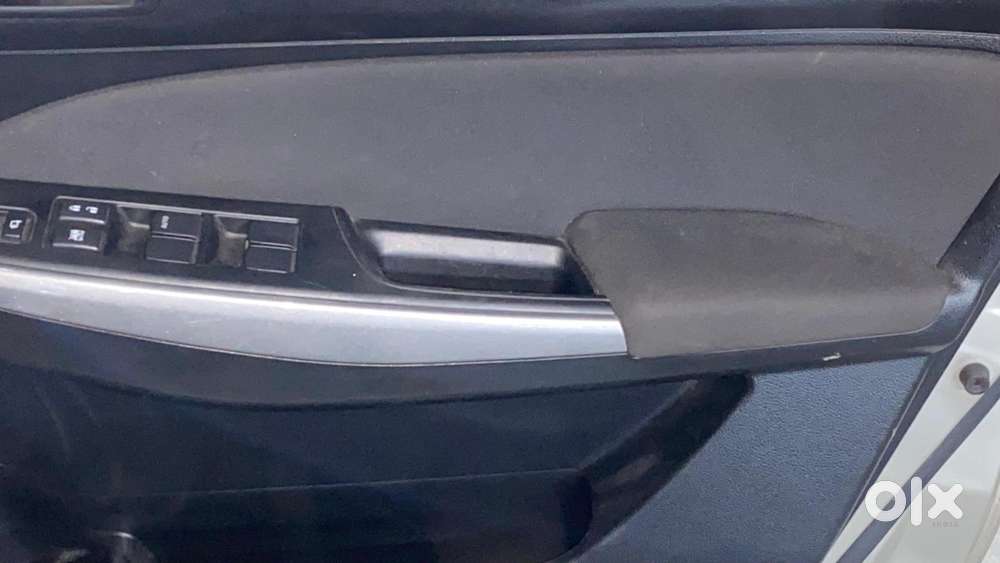 Maruti Suzuki Swift Zxi Plus, 2018, Petrol