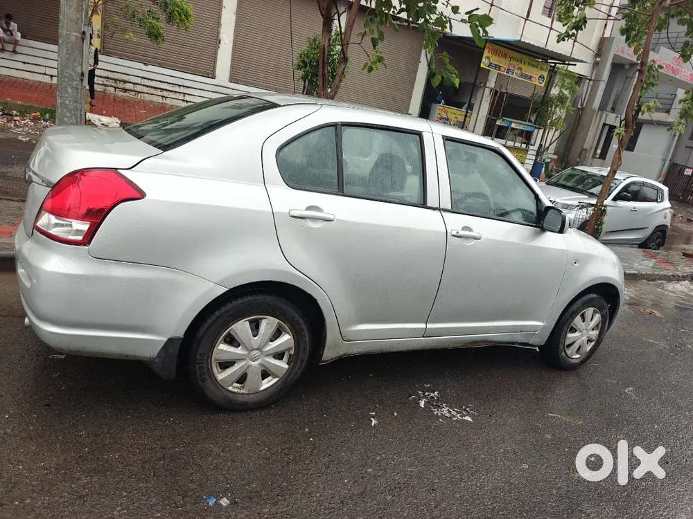 Maruti Suzuki Dzire 2011