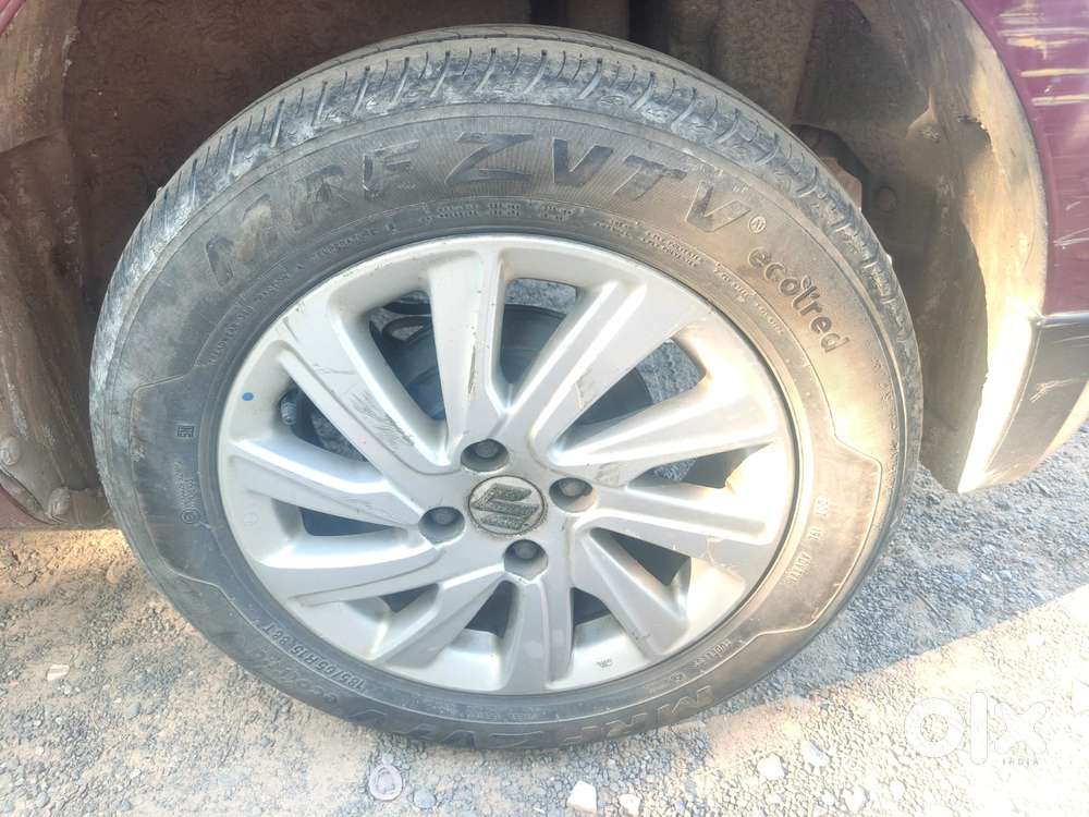 Maruti Suzuki Swift Dzire Zdi+ Mt, 2016, Diesel