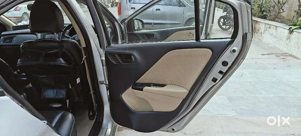 Honda City I-dtec (diesel)  Uk-reg  25 Kmpl  Pristine Condition