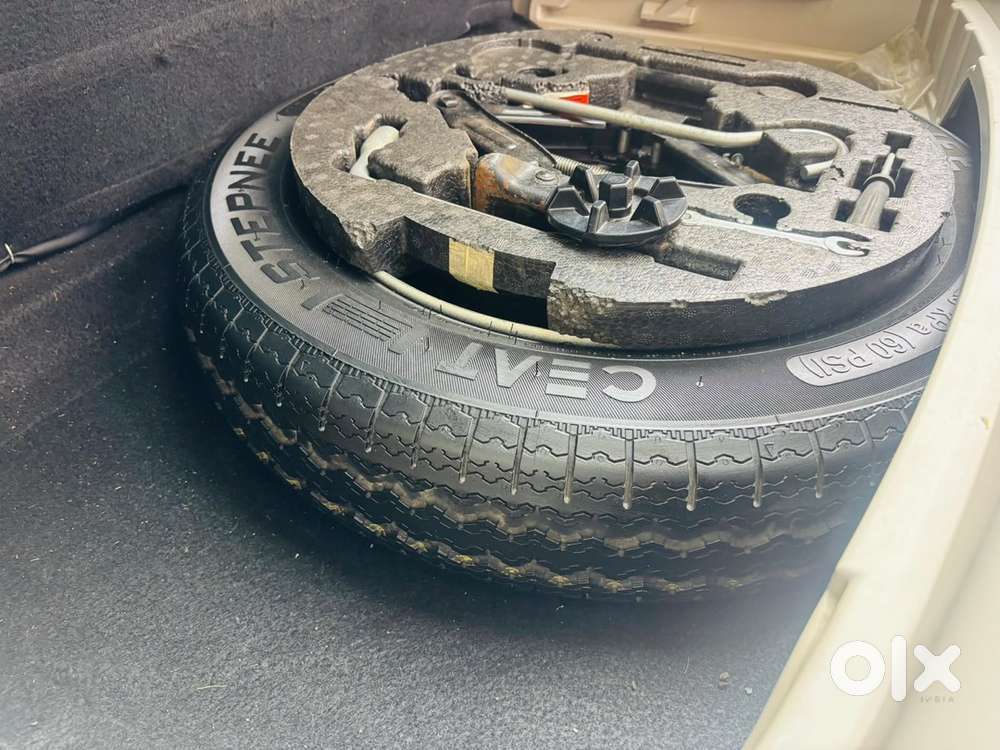 Xuv300 W6 Diesel  1st Owner  Insurance Till Oct 2026