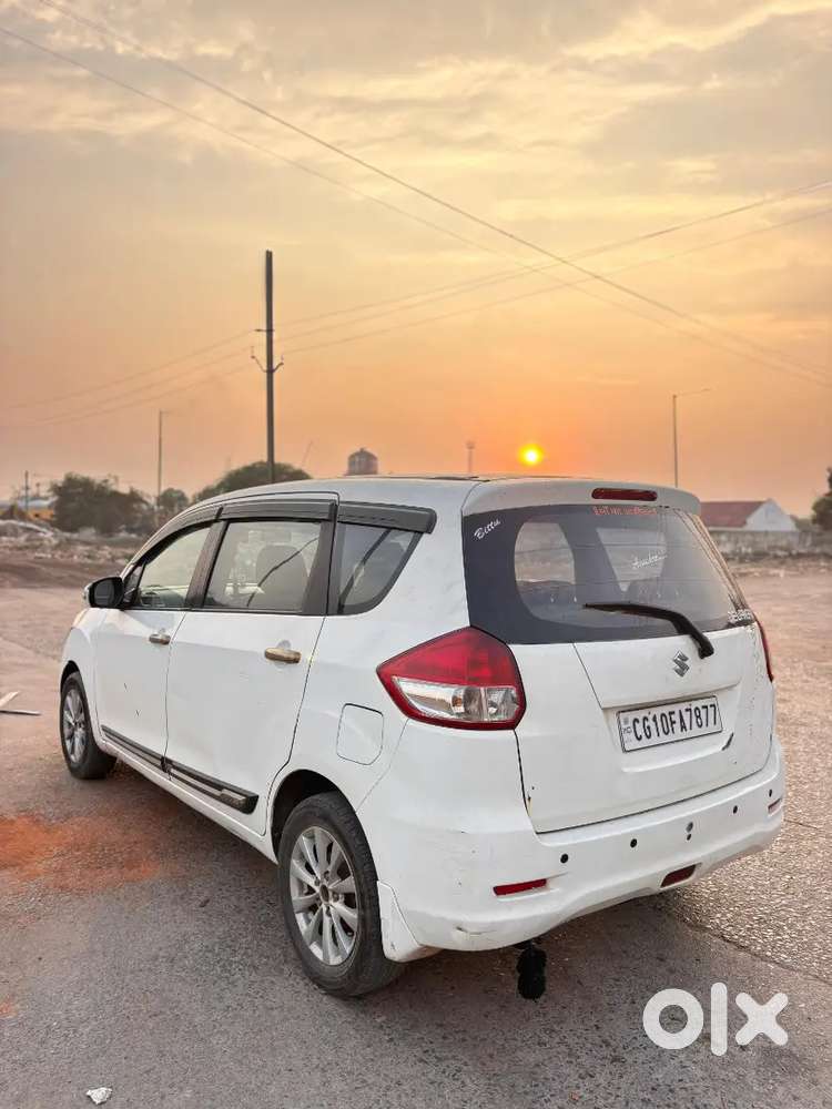 Maruti Suzuki Ertiga 2012