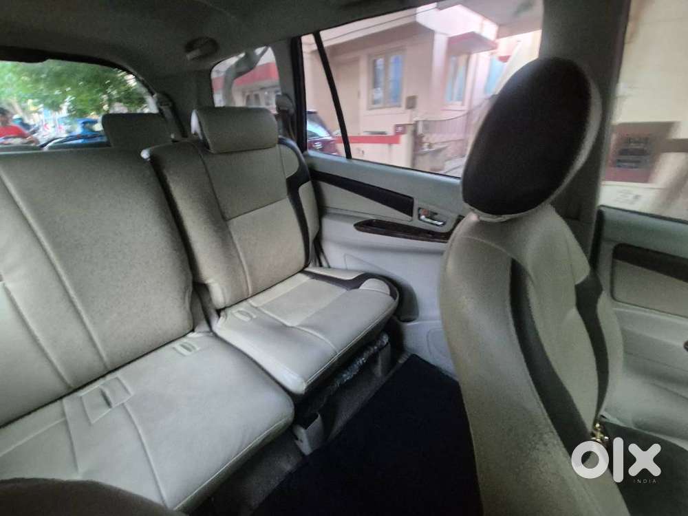Very Well Maintained Innova 2013 Model