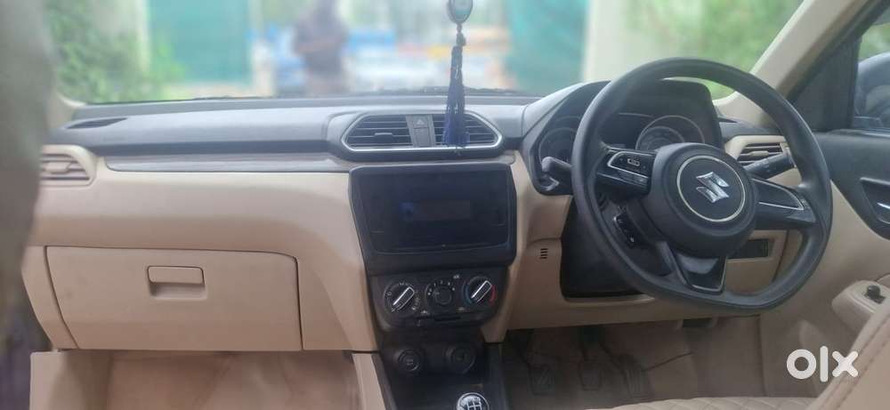 Maruti Suzuki Dzire 1.2 Vxi, 2022, Petrol