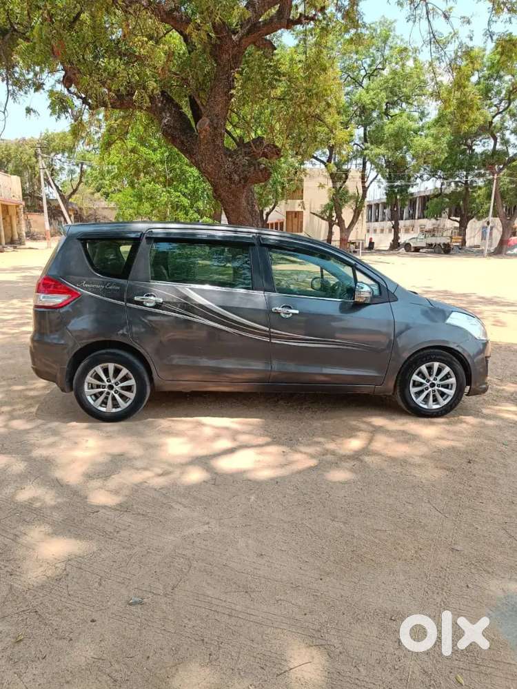 Maruti Suzuki Ertiga 2012 Diesel Well Maintained