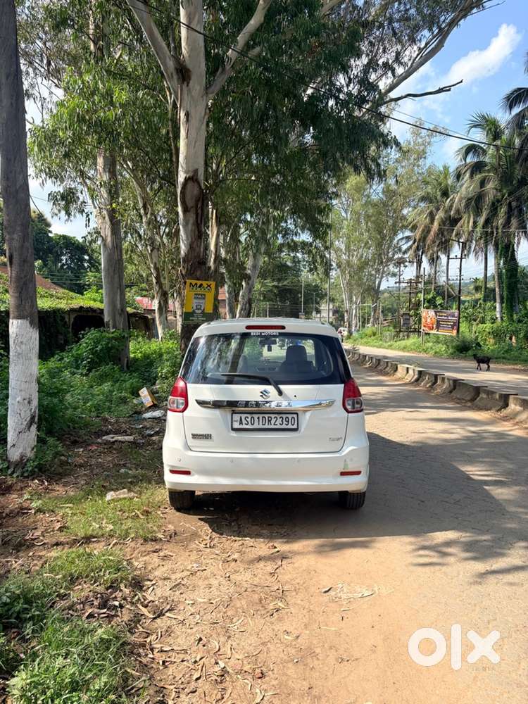 Maruti Suzuki Ertiga 2018 Petrol Well Maintained