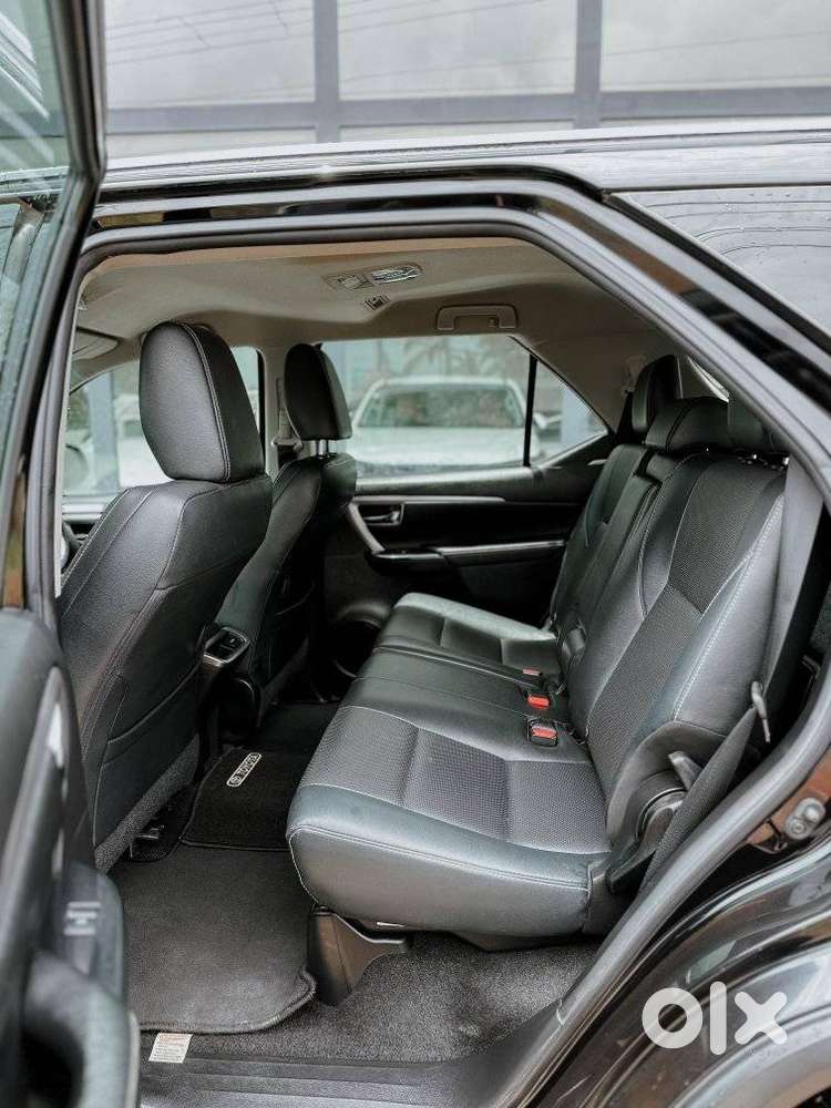 Toyota Fortuner 4x2 At 2.8 Diesel, 2022, Diesel