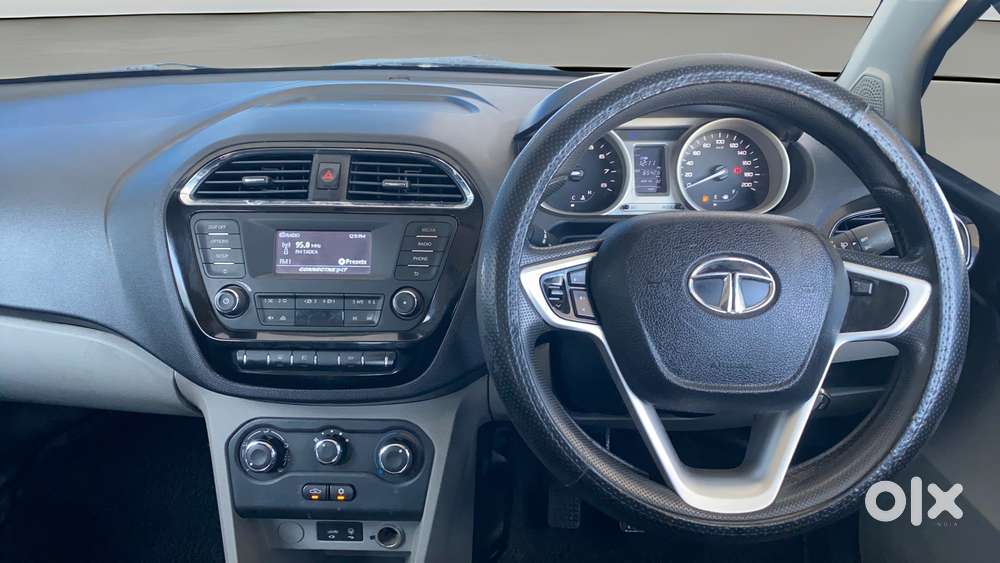 Tata Tiago 1.2 Revotron Xz, 2017, Petrol
