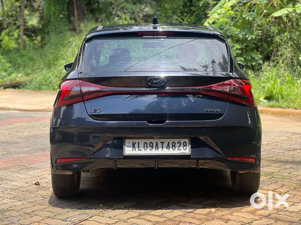 Hyundai I20 Sportz Petrol, 2020, Petrol