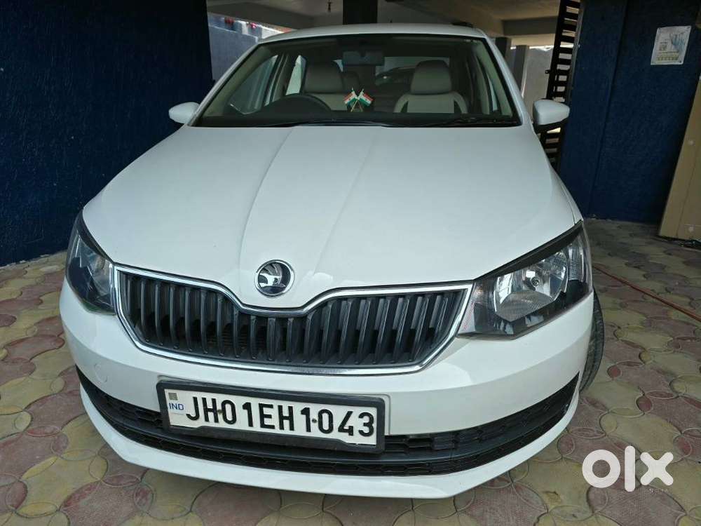 Skoda Rapid Tsi Active 1.0 Mt, 2021, Petrol