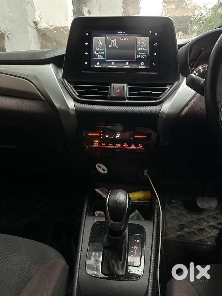 Maruti Suzuki Fronx Automatic 2024
