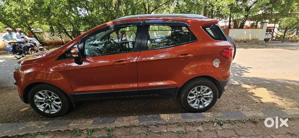Ford Ecosport Titanium Petrol
