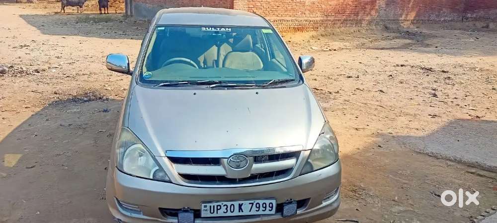 Toyota Inova