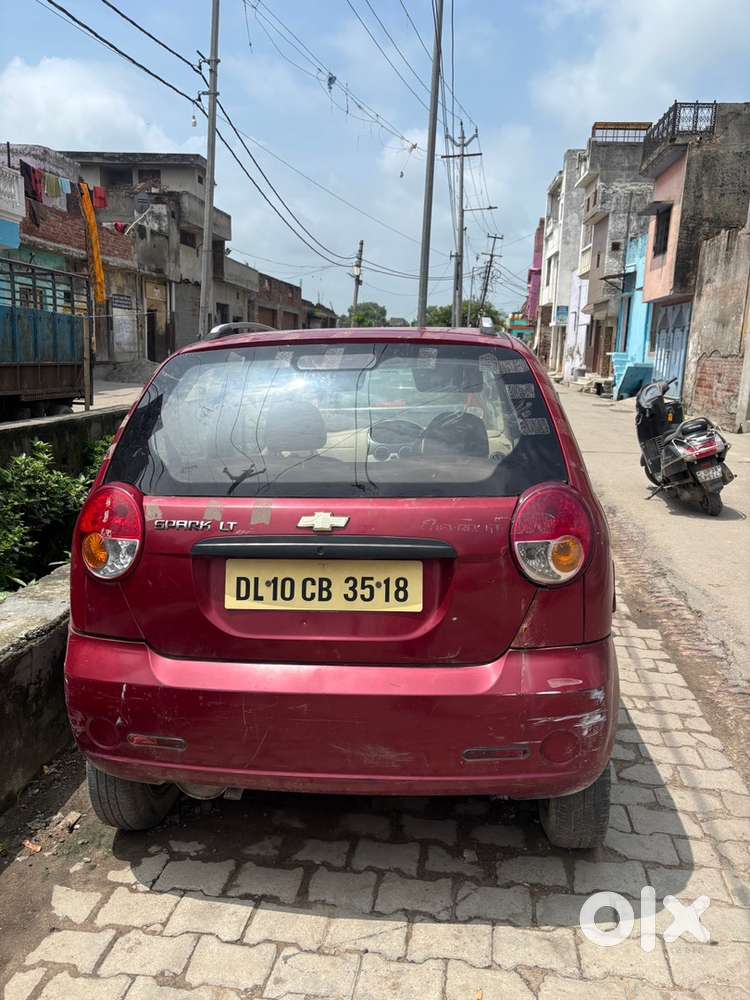 Chevrolet Spark Petrol 2013