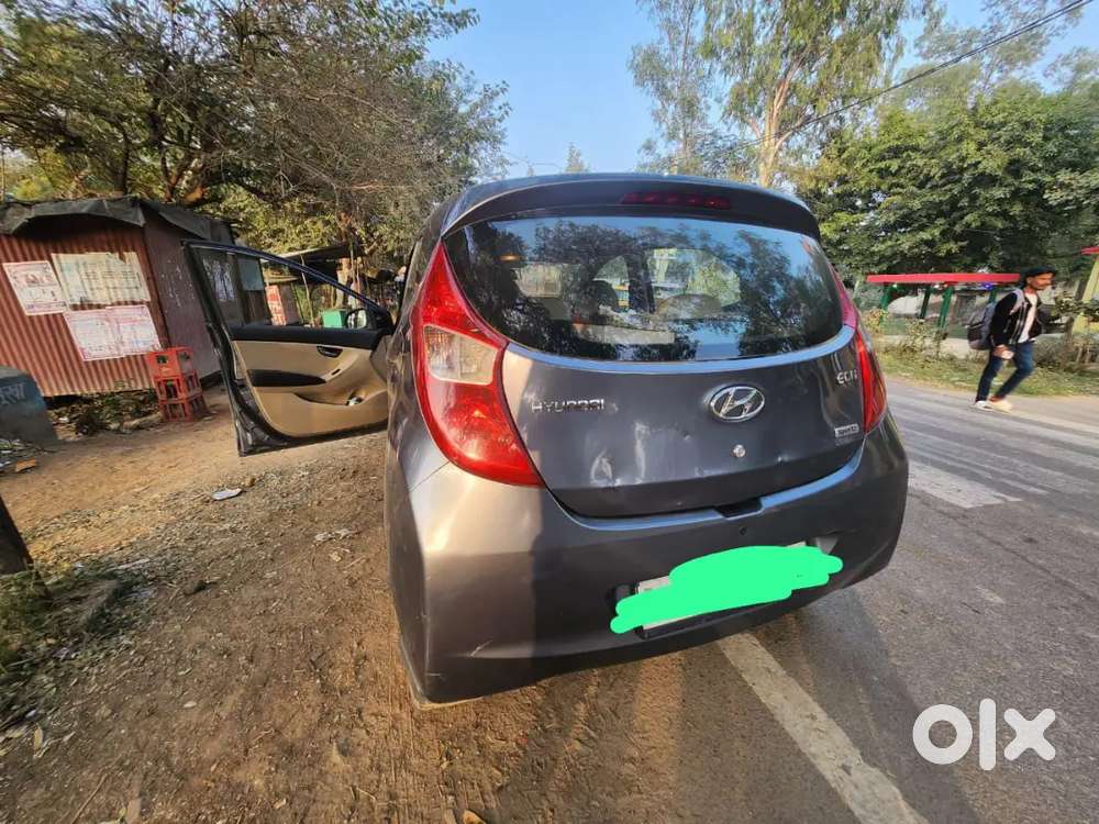 Hyundai Eon 2012 Petrol Well Maintained