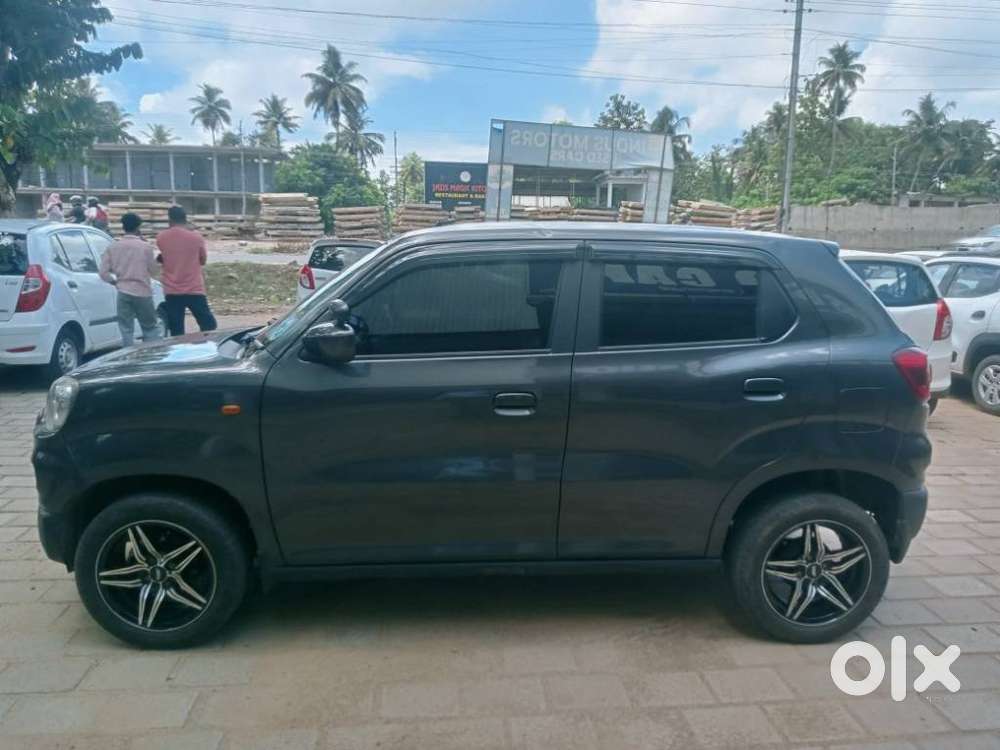 Maruti Suzuki S-presso Vxi Plus, 2022, Petrol