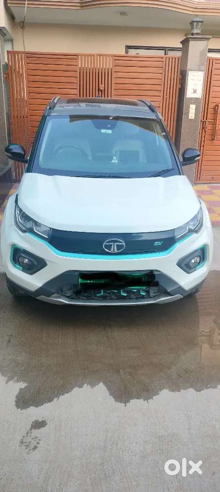 Tata Nexon Ev 2021, Top Model With Sunroof, Single Hand Driven