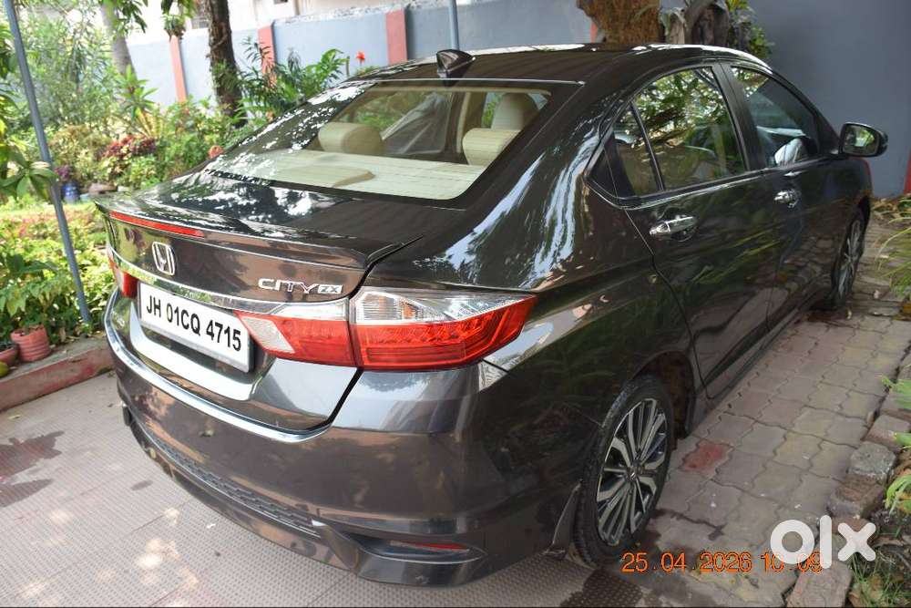Honda City Zx 2017 Petrol Well Maintained