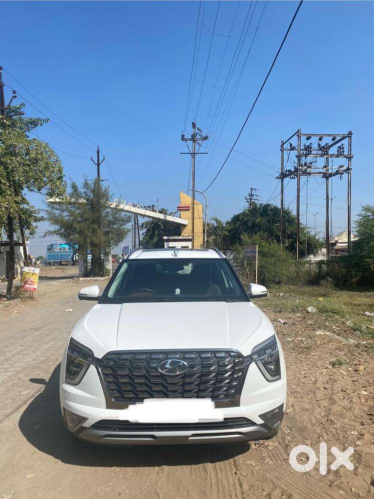 Hyundai Alcazar 2024 Petrol 15000 Km Driven