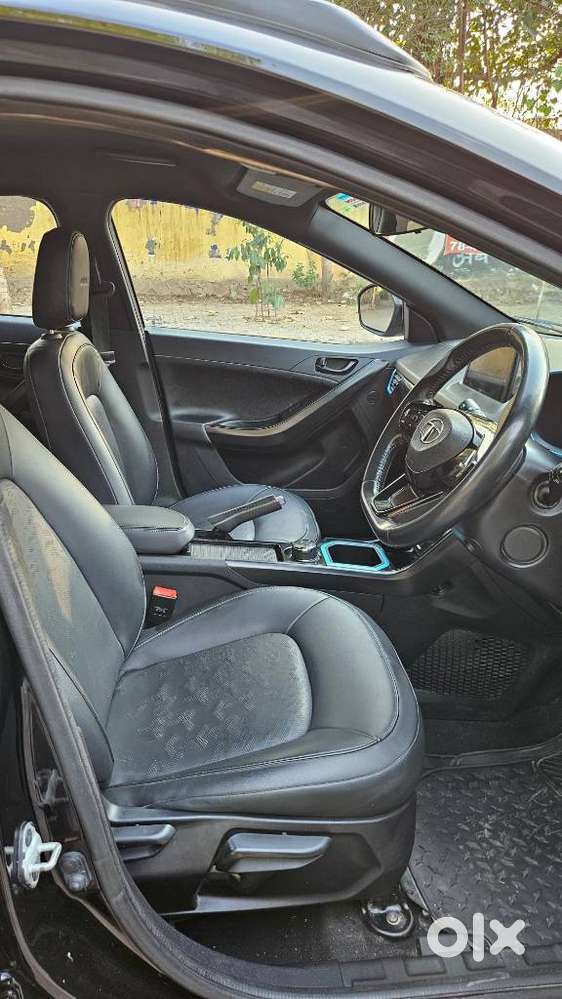 Tata Nexon Ev Xz Plus Dark Edition, 2022, Electric