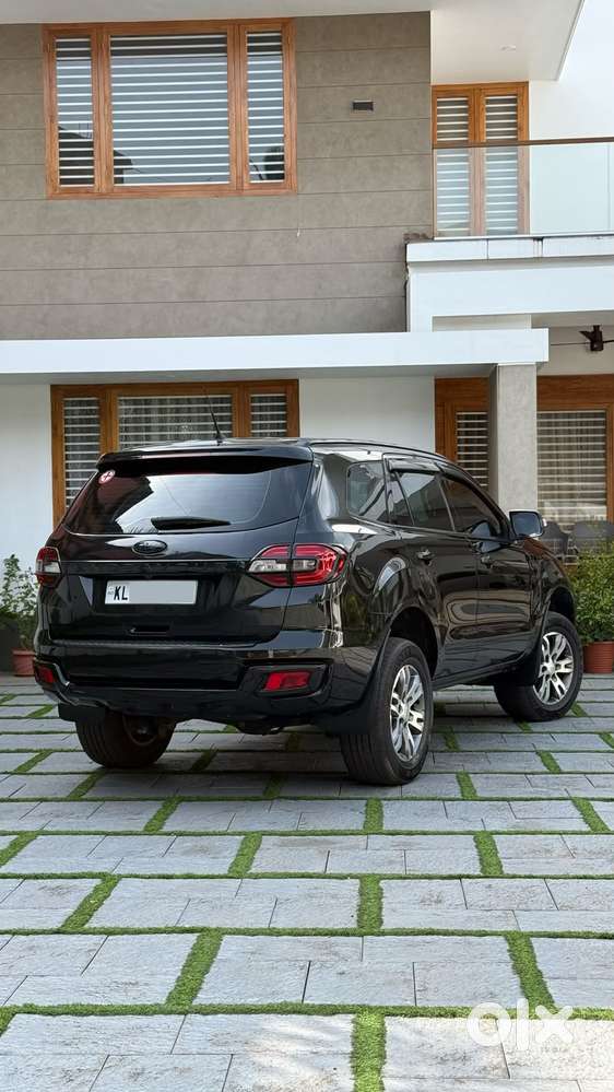 Ford Endeavour 3.2 Titanium 4x4 At, 2017, Diesel
