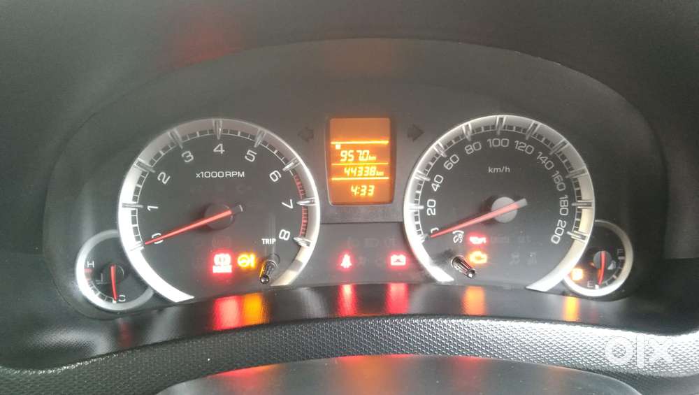 Maruti Suzuki Swift Vxi With Abs, 2012, Petrol