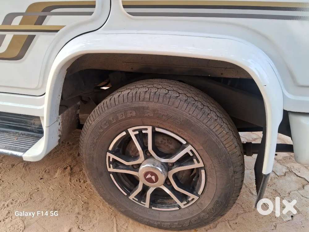 Mahindra Bolero