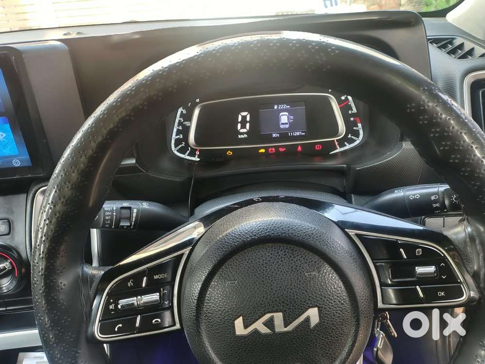 Kia Sonet Petrol 2021