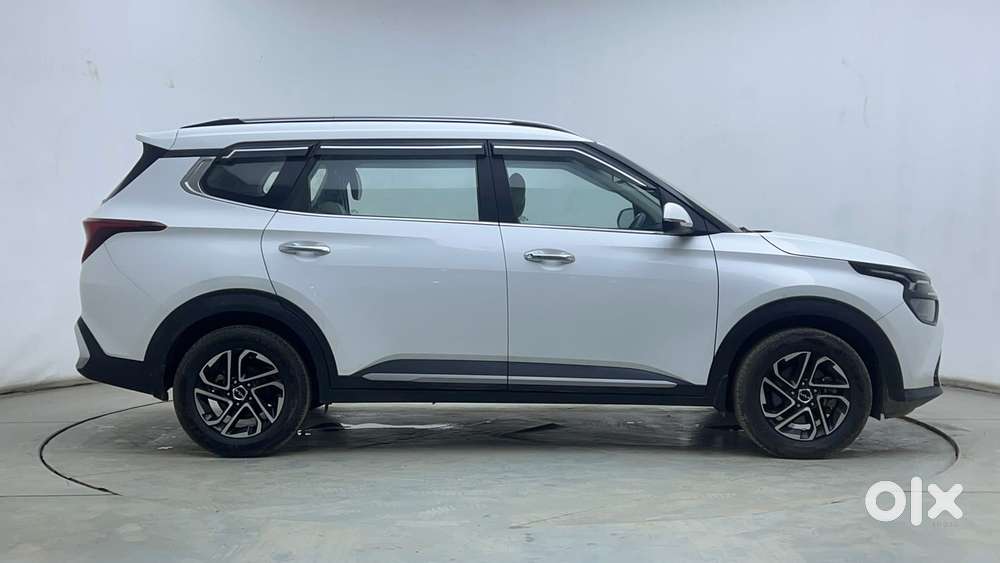 Kia Carens 1.4 Luxury 7 Str, 2022, Petrol