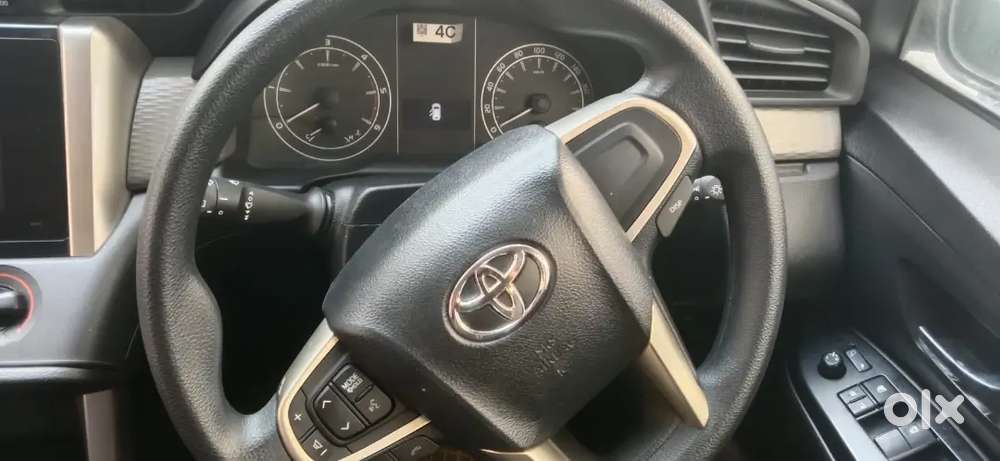 Toyota Innova Crysta 2019