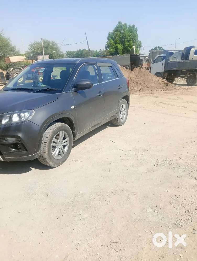Maruti Suzuki Brezza 2016 Diesel Well Maintained