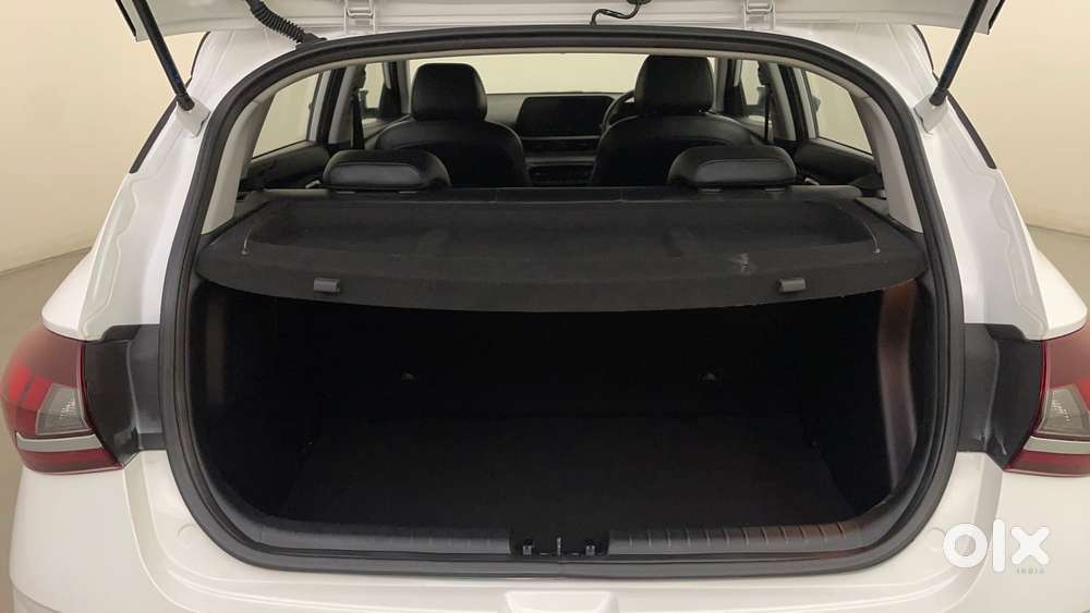 Hyundai New I20 1.0 Asta (o) Turbo Dct, 2023, Petrol