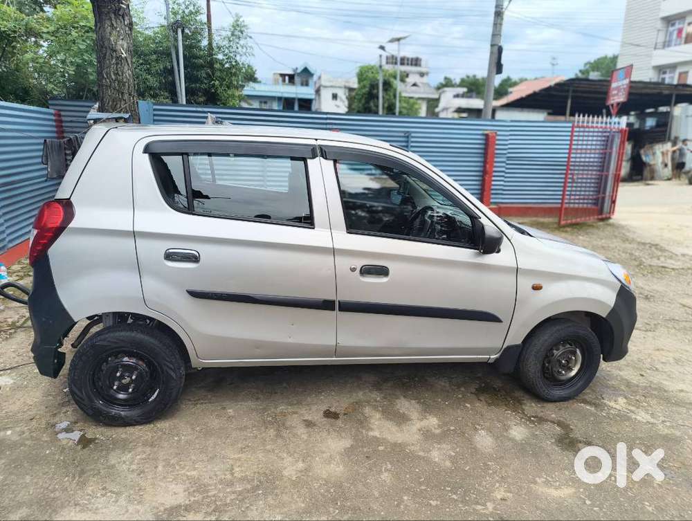 Alto. 800.