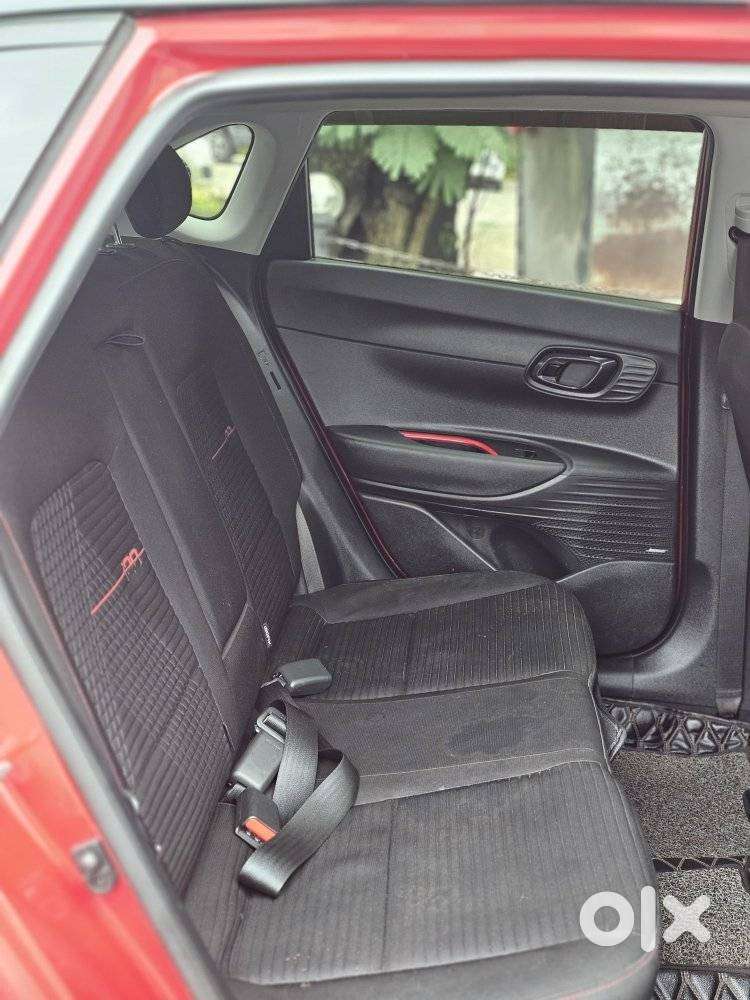 Hyundai I20 Asta (o) 1.2 Mt, 2021, Petrol