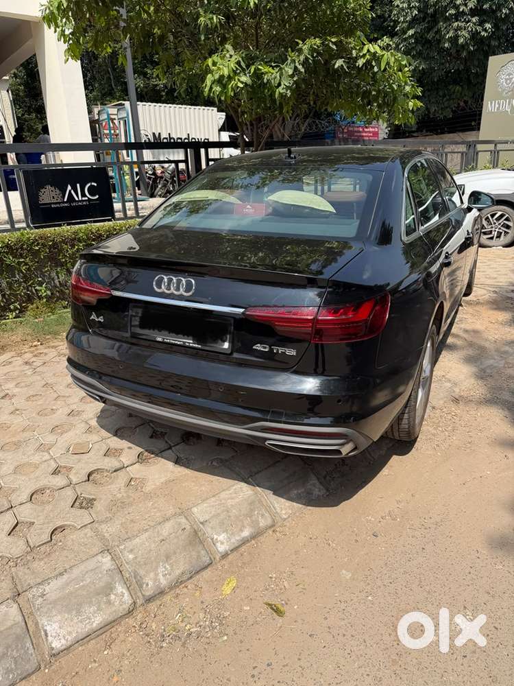 Audi A4 Petrol 2025