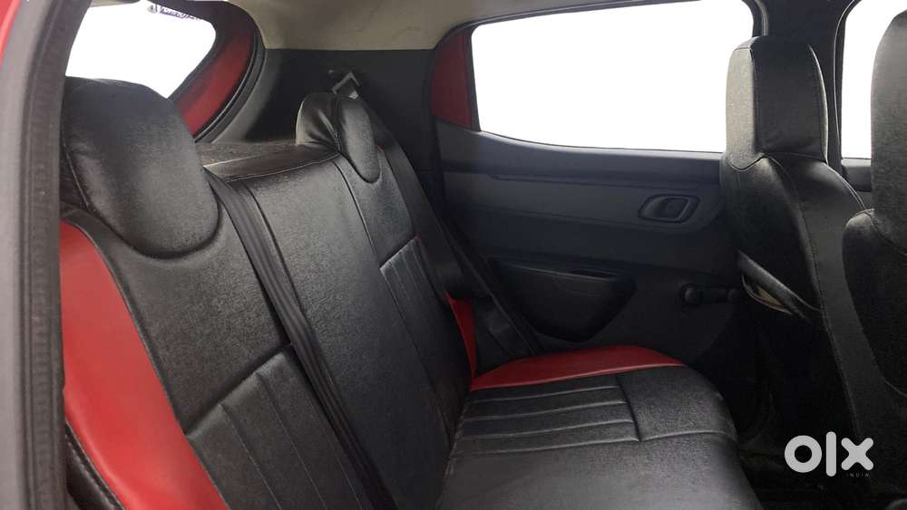 Renault Kwid 2015-2019 1.0 Rxt (o), 2017, Petrol