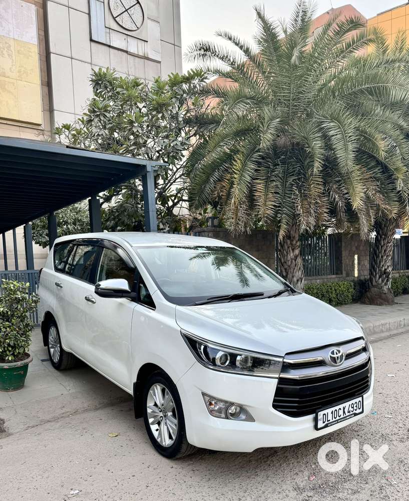 Toyota Innova Crysta 2.8 Zx At 7 Seater, 2018, Diesel