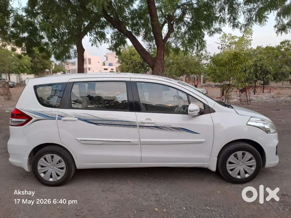 Maruti Suzuki Ertiga 2016 Diesel 75000 Km Driven